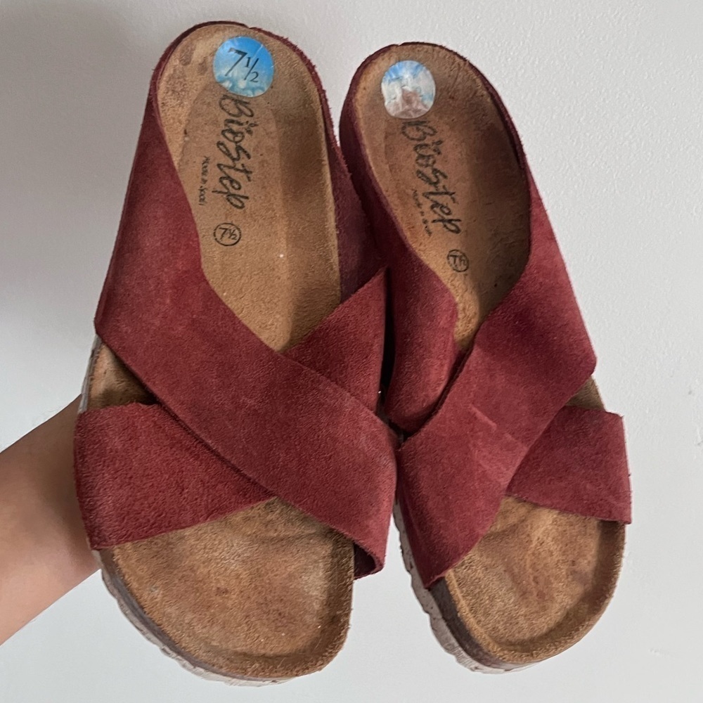 Biostep Reddish Brown Suede Criss Cross Flats